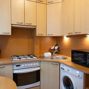 https://clicktheflat-krucza-city-center-apart-rooms.warsawhotelspoland.com